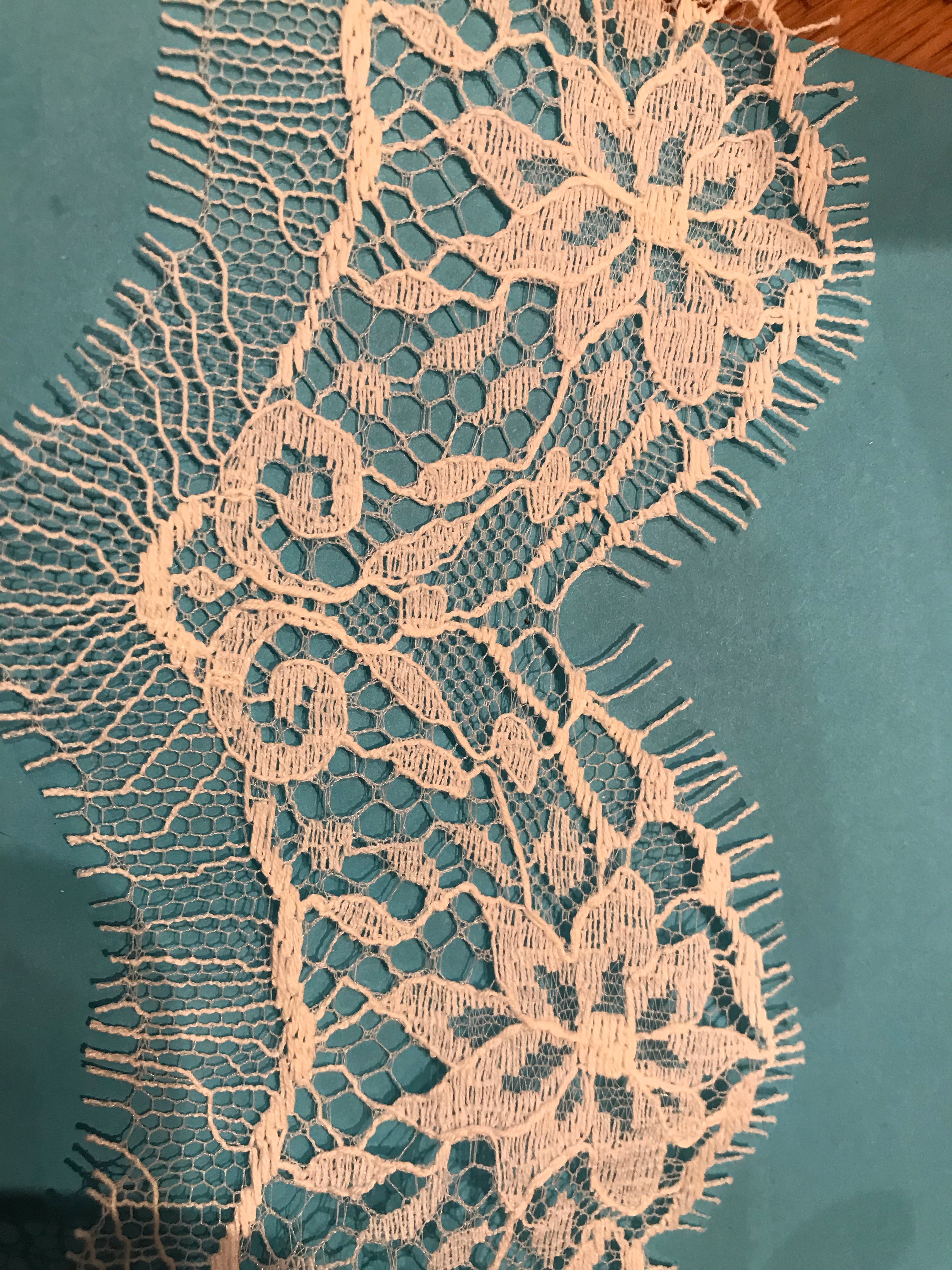 Plain Floral Edging - Image 1